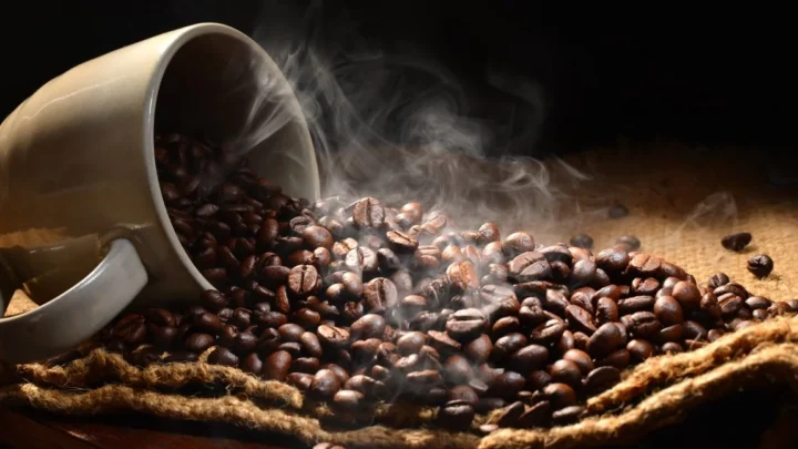 Jak zrobić dobrą kawę w termosie na ryby?